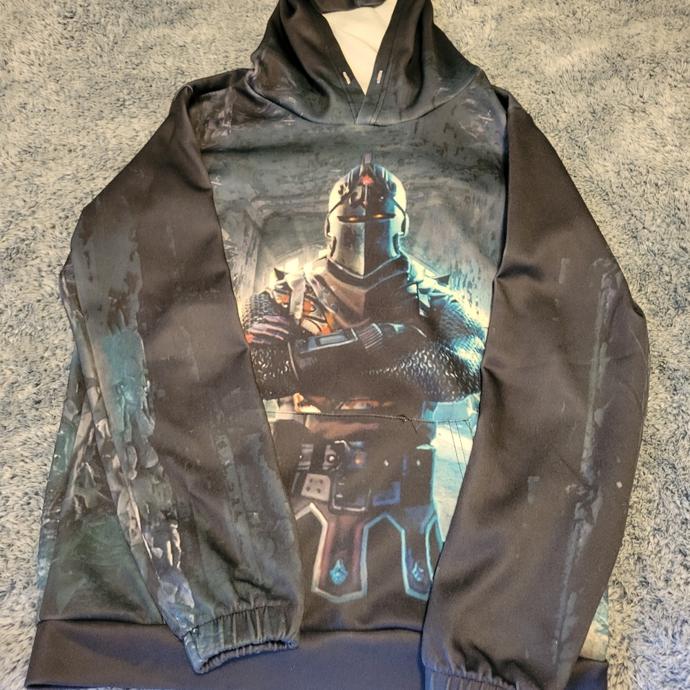 Fortnite graphic hoodie youth XL